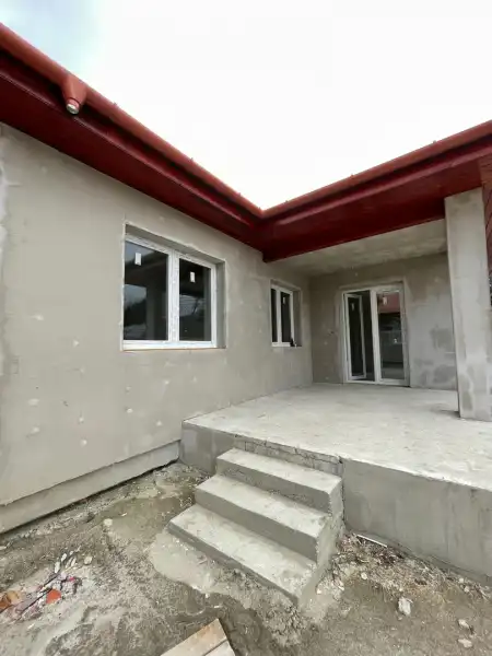 eladó családi ház, Dunaszeg