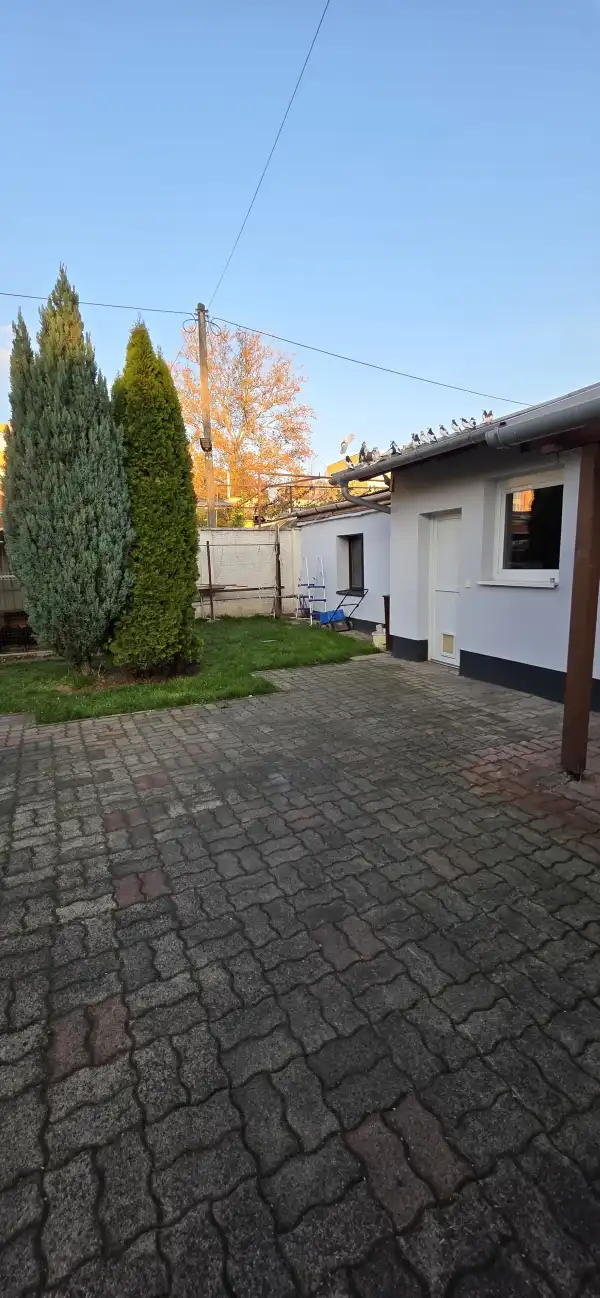 Eladó családi ház, Dunaújváros 3 szoba 120 m² 82.5 M Ft