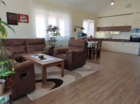 Eladó családi ház, Eger 4+1 szoba 187 m² 199.5 M Ft