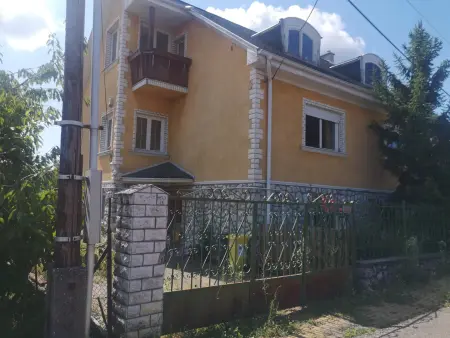 Eladó családi ház, Eger 5+2 szoba 270 m² 79 M Ft