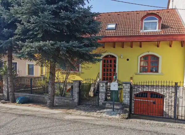 Eladó családi ház, Eger 5 szoba 170 m² 139 M Ft