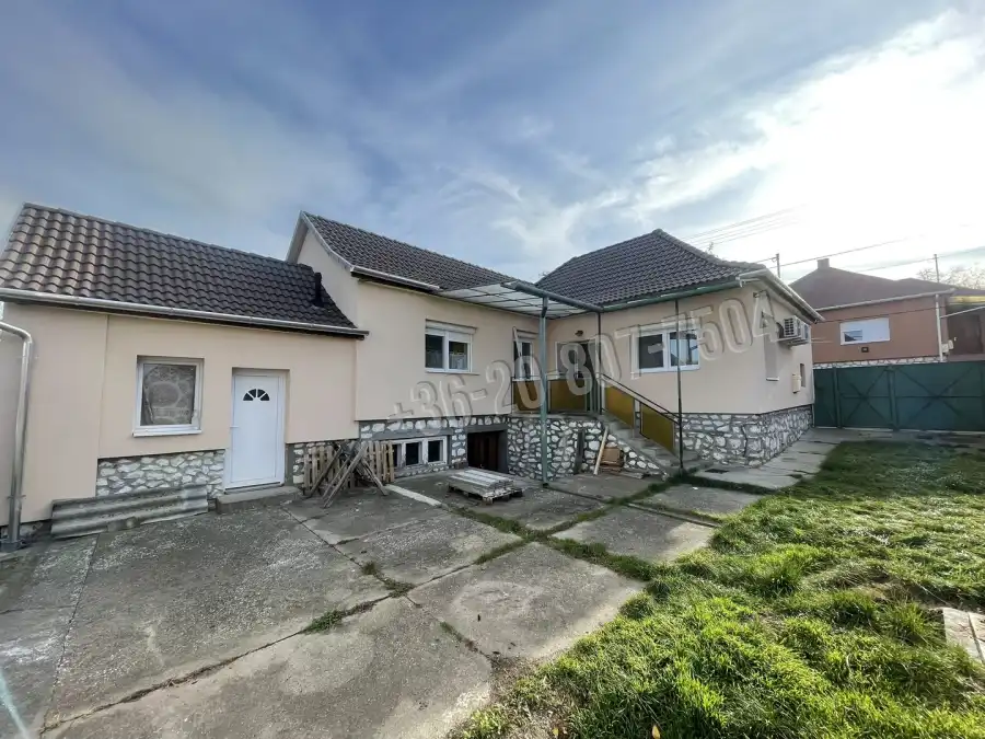 eladó családi ház, Eger