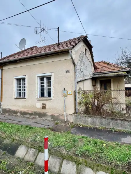 eladó családi ház, Eger