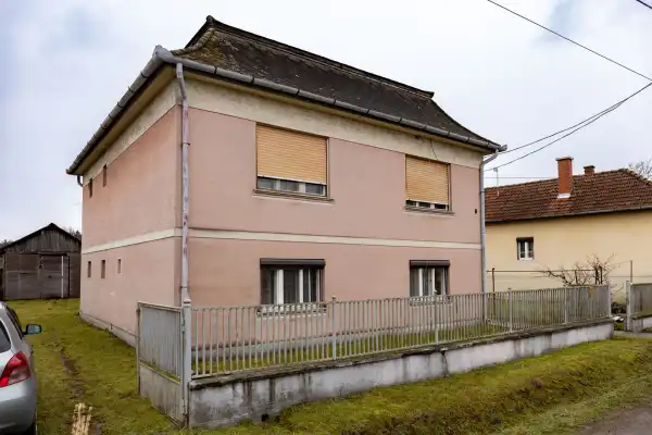 Eladó családi ház, Egyházasgerge 4 szoba 180 m² 18 M Ft
