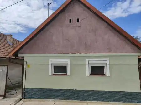 eladó családi ház, Elek