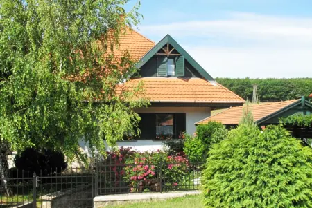 eladó családi ház, Eplény