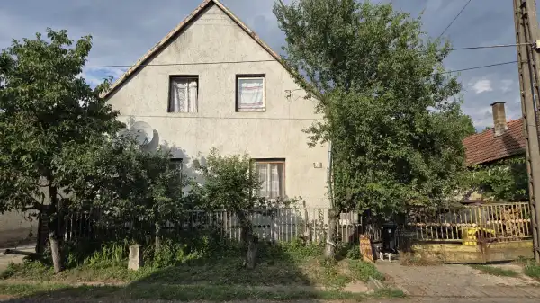 Eladó családi ház, Erdőhorváti 6 szoba 156 m² 15.2 M Ft