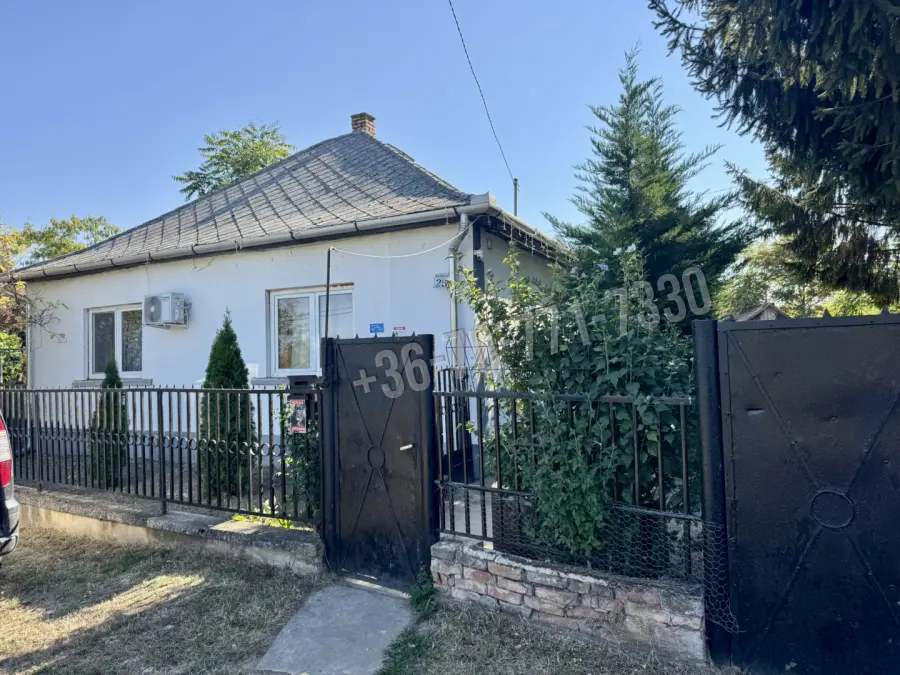 eladó családi ház, Erdőtelek