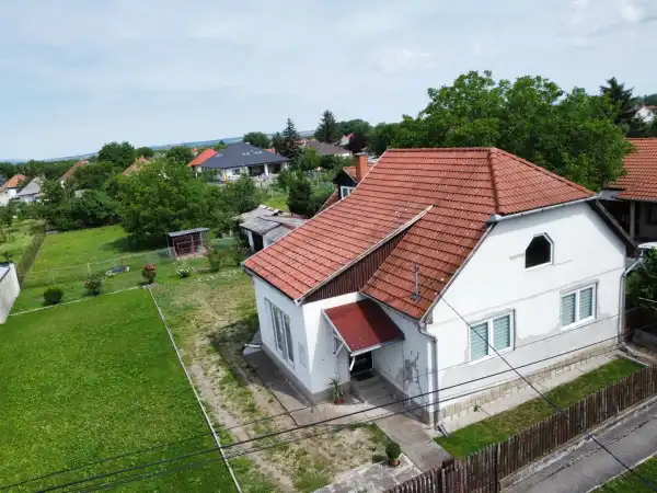 Eladó családi ház, Füzesabony 3 szoba 105 m² 52.9 M Ft