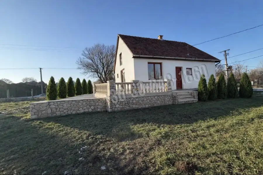 eladó családi ház, Gávavencsellő