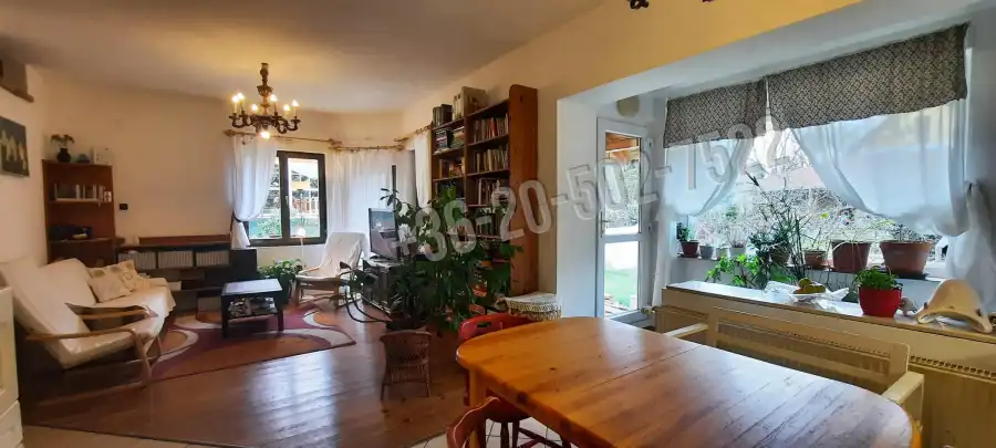 eladó családi ház, Göd