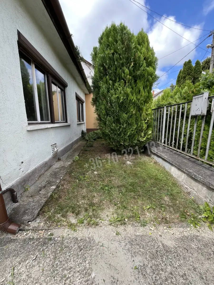 eladó családi ház, Gödöllő
