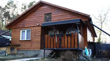 eladó családi ház, Gomba