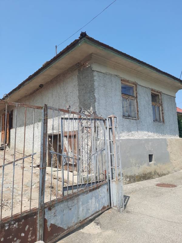 eladó családi ház, Gönc