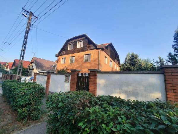 eladó családi ház, Gyál