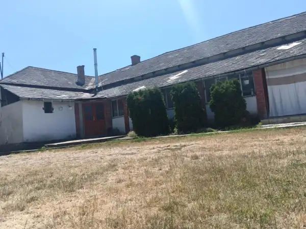 Eladó családi ház, Gyomaendrőd 4 szoba 150 m² 24.9 M Ft