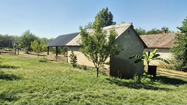 Eladó családi ház, Hajdúböszörmény-Bodaszőlő 1 szoba 18 m² 8.9 M Ft