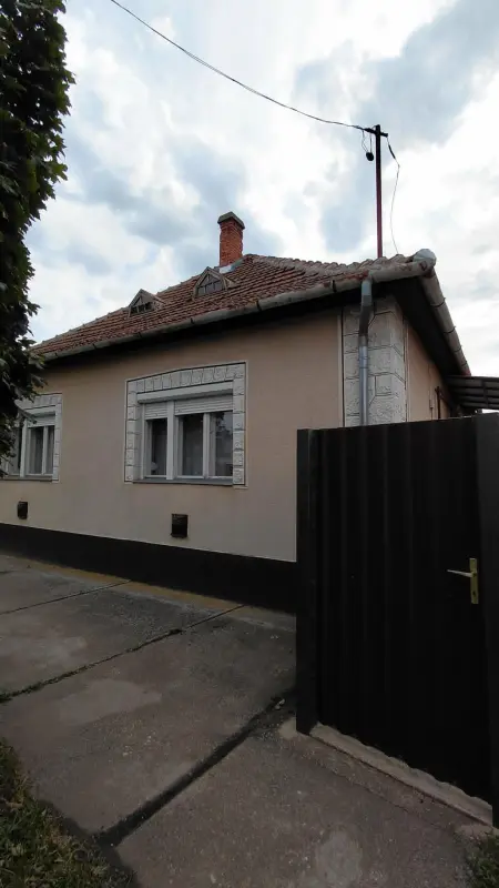 eladó családi ház, Hajdúböszörmény