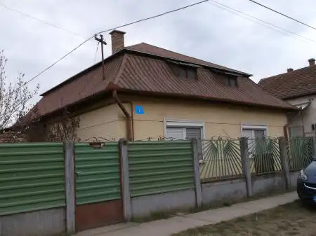eladó családi ház, Hajdúhadház