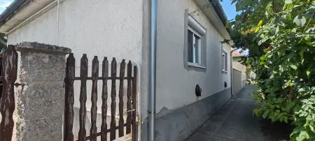 eladó családi ház, Hatvan