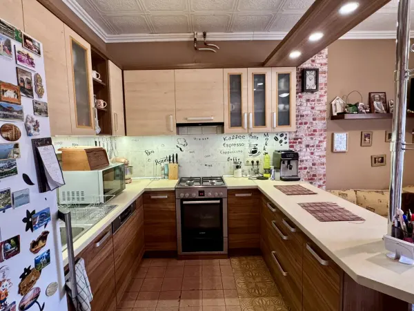 Eladó családi ház, Heves 3+3 szoba 150 m² 45 M Ft