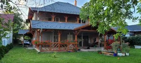 Eladó családi ház, Heves 5 szoba 200 m² 67.5 M Ft