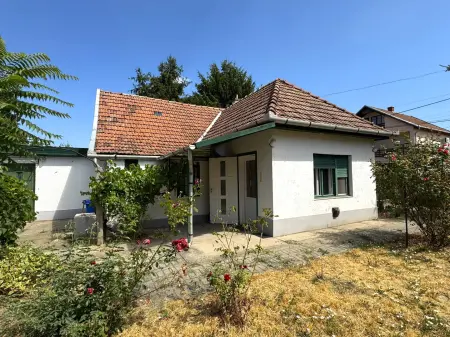 eladó családi ház, Heves