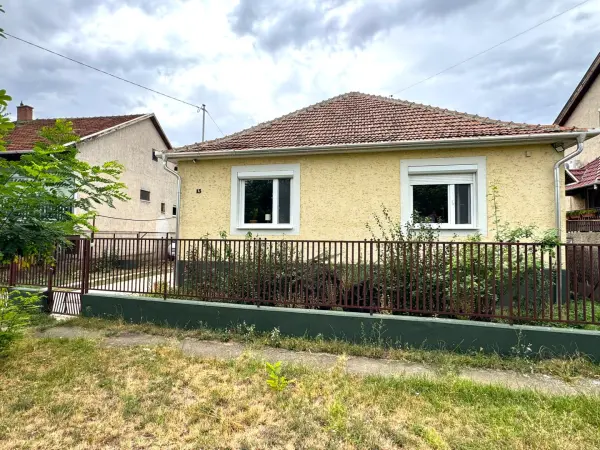 Eladó családi ház, Heves 3 szoba 91 m² 39.5 M Ft