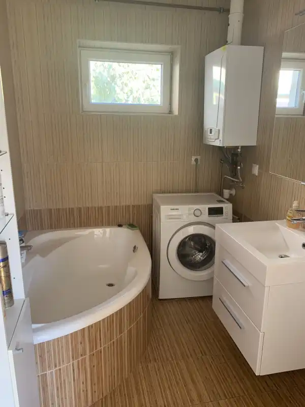 Eladó családi ház, Hévíz 3 szoba 100 m² 84.9 M Ft