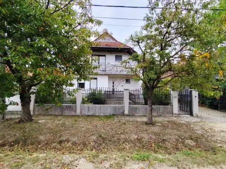 eladó családi ház, Inárcs