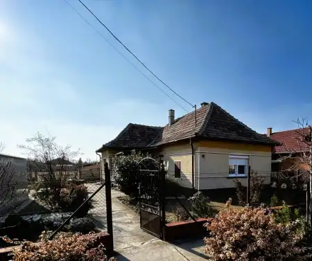 eladó családi ház, Inárcs