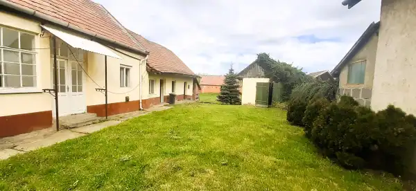 Eladó családi ház, Ipolyvece 5 szoba 151 m² 14.9 M Ft