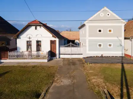 eladó családi ház, Ipolyvece