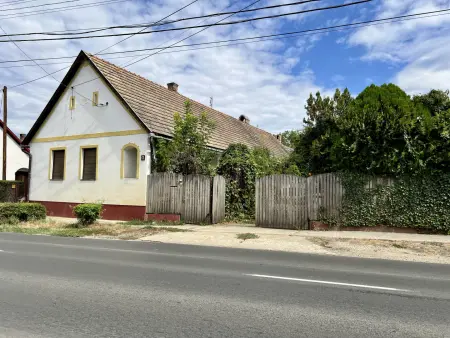 Eladó családi ház, Iregszemcse 3 szoba 117 m² 24.9 M Ft