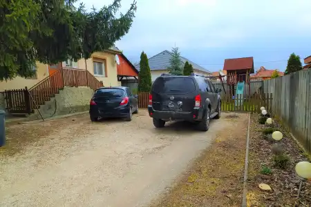 eladó családi ház, Isaszeg