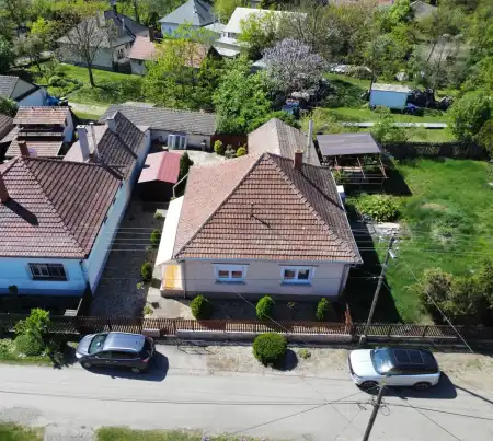 Eladó családi ház, Jászkisér 3 szoba 101 m² 19.9 M Ft