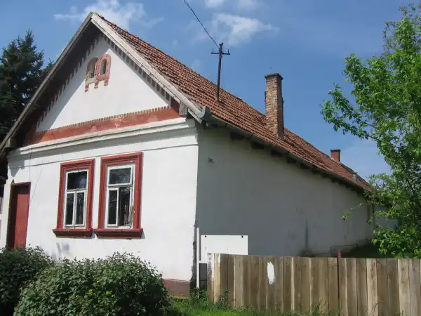 Eladó családi ház, Kálló 2 szoba 85 m² 10.9 M Ft