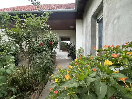 Eladó családi ház, Káloz 5 szoba 134 m² 55 M Ft