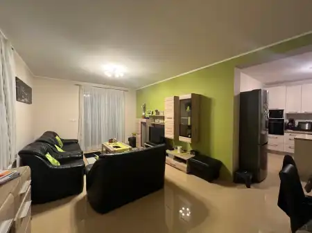 eladó családi ház, Kecskéd