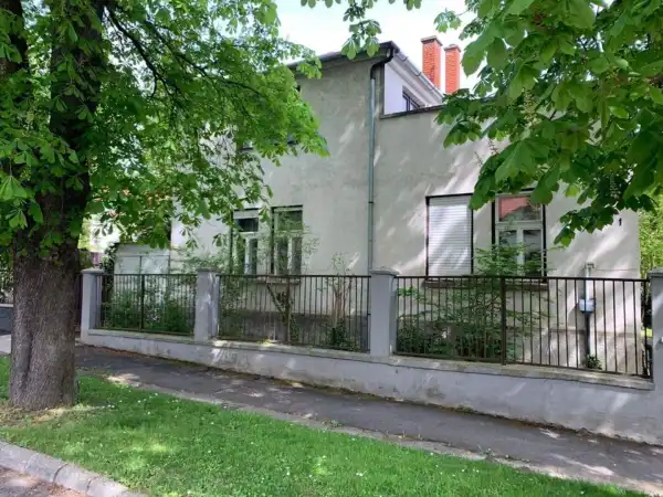 Eladó családi ház, Keszthely 6 szoba 200 m² 128 M Ft