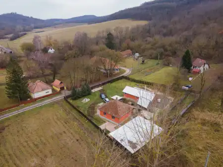 eladó családi ház, Kisecset