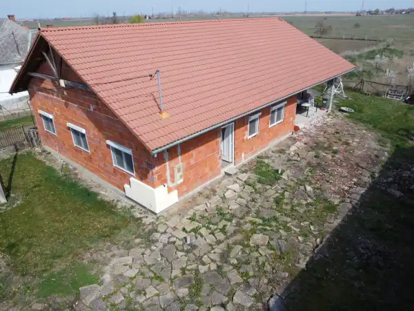 Eladó családi ház, Kisköre 3 szoba 155 m² 52.9 M Ft