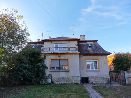 Eladó családi ház, Kiskunhalas 2 szoba 112 m² 24 M Ft