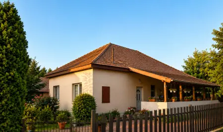 Eladó családi ház, Kiskunlacháza 4 szoba 106 m² 79.99 M Ft