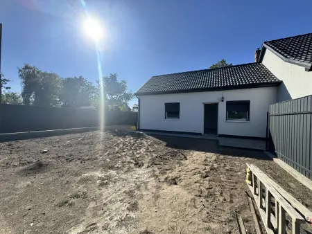 Eladó családi ház, Kiskunlacháza 2 szoba 38 m² 39.9 M Ft
