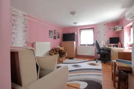 eladó családi ház, Kiskunmajsa