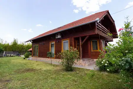 eladó családi ház, Kiskunmajsa