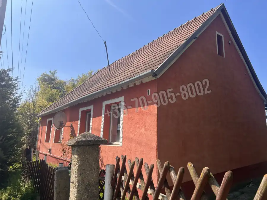 eladó családi ház, Kömlőd