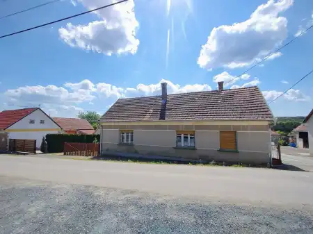 eladó családi ház, Kondorfa