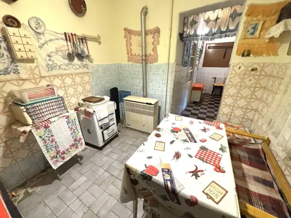 Eladó családi ház, Kosd 3 szoba 100 m² 64.9 M Ft